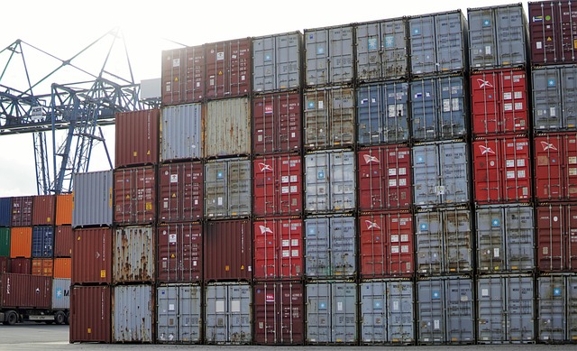 container-6843180_640